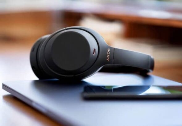 Sony Noise cancelling Headphones